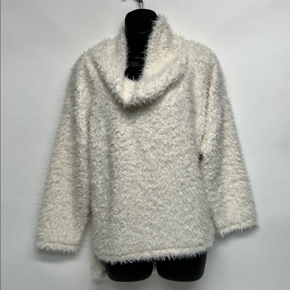 Anthropologie Cream Textured Top size medium fluffy towel, Sherpa sweater medium - Picture 3 of 8
